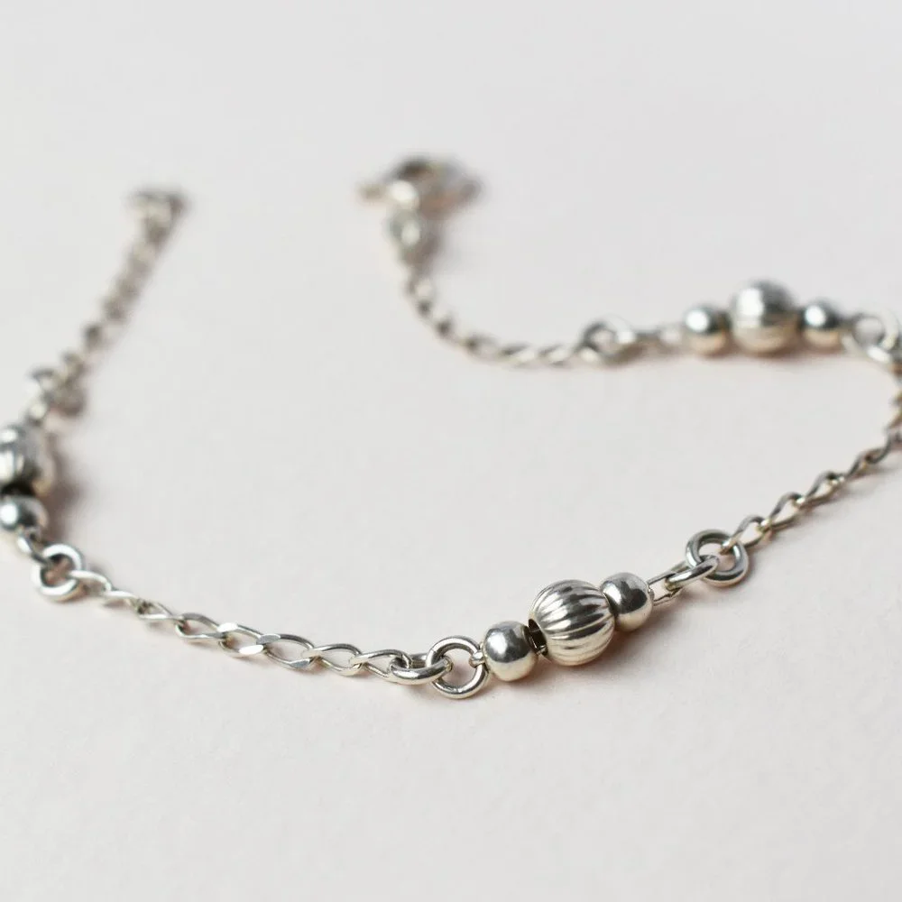 Thin simple silver chain bracelet, dainty minimalist stacking bracelet